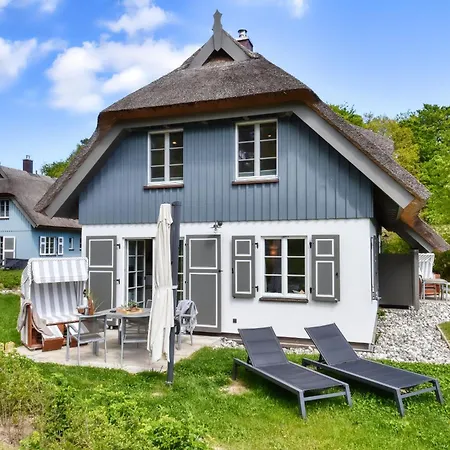 Kuestenkind 08 Klein Stresow Ruegen By Ruyastay