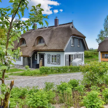 Kuestenkind 08 Klein Stresow Ruegen By Ruyastay